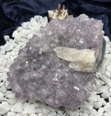 Amethyst Drusenstück 1